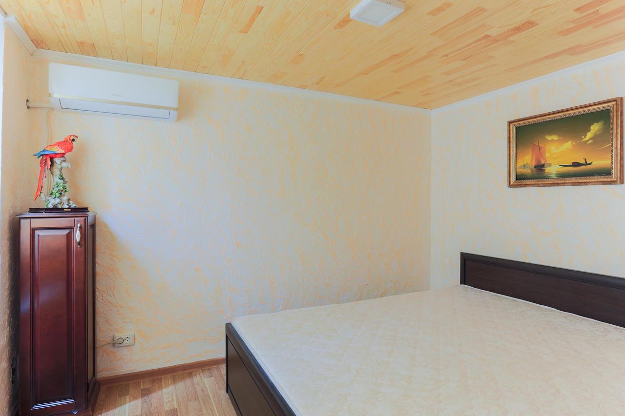 Hostel N1 Dom Odessa Esterno foto